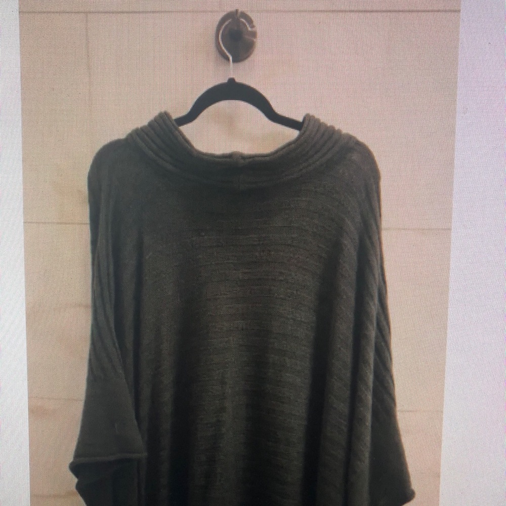 Women's Olive Green Cozy Knit Sweater